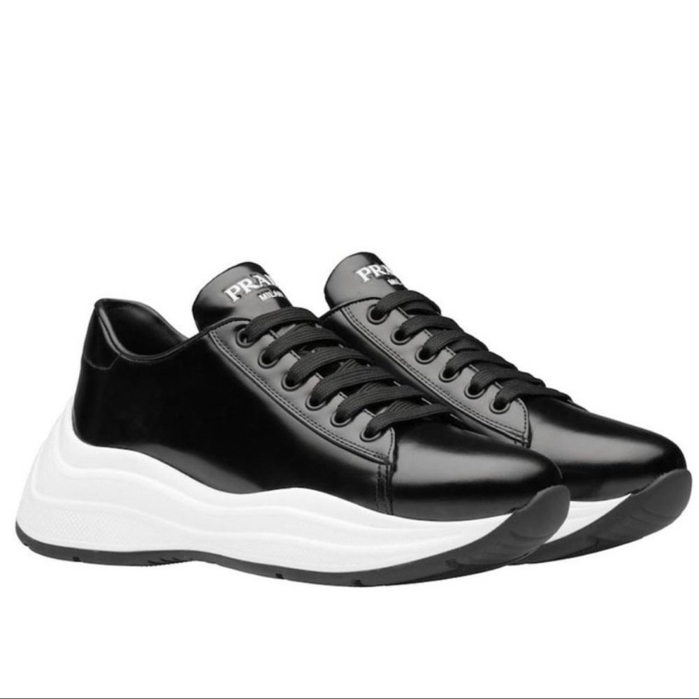 SOLD-Prada women’s logo sneakers -new with tags